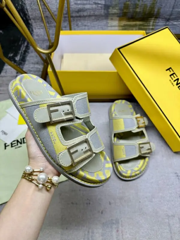 fendi chaussons pour femme s_12100222